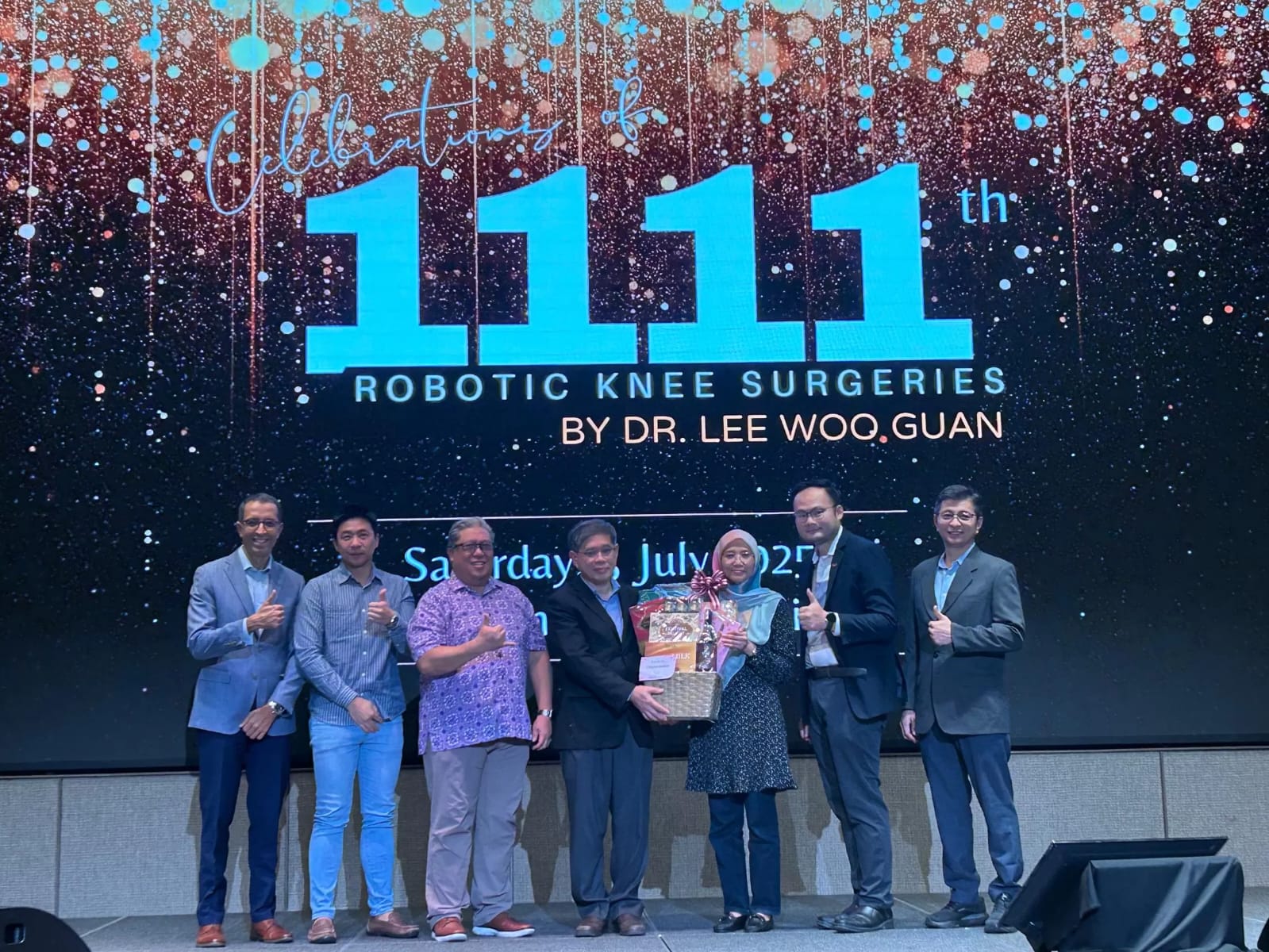 Sudah sukses 1.111 Pasien operasi Robotic knee replacement Malaysia